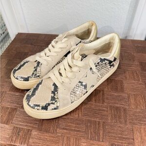 Steve Madden Cream and Black Sneakers with Snakeskin Pattern